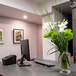 阿特里尔酒店 3*