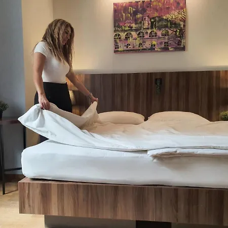 Atelier Otel 3*